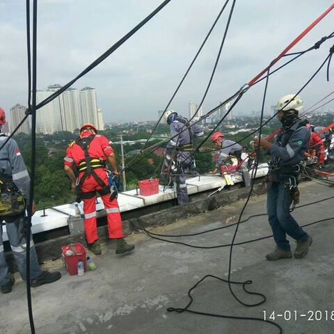 cuci acp kaca gedung telkom jakarta selatan 00
