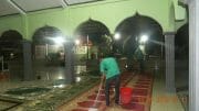 cuci-karpet-masjid-ar-rohmah-17