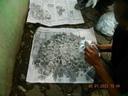 cuci-lampu-kristal-gedung-rhema-indonesia-12