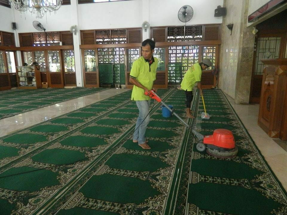 Cuci Karpet Masjid Baitul Amaal: Jasa Cuci Karpet Profesional & Terpercaya cuci karpet masjid baitul amaal 10