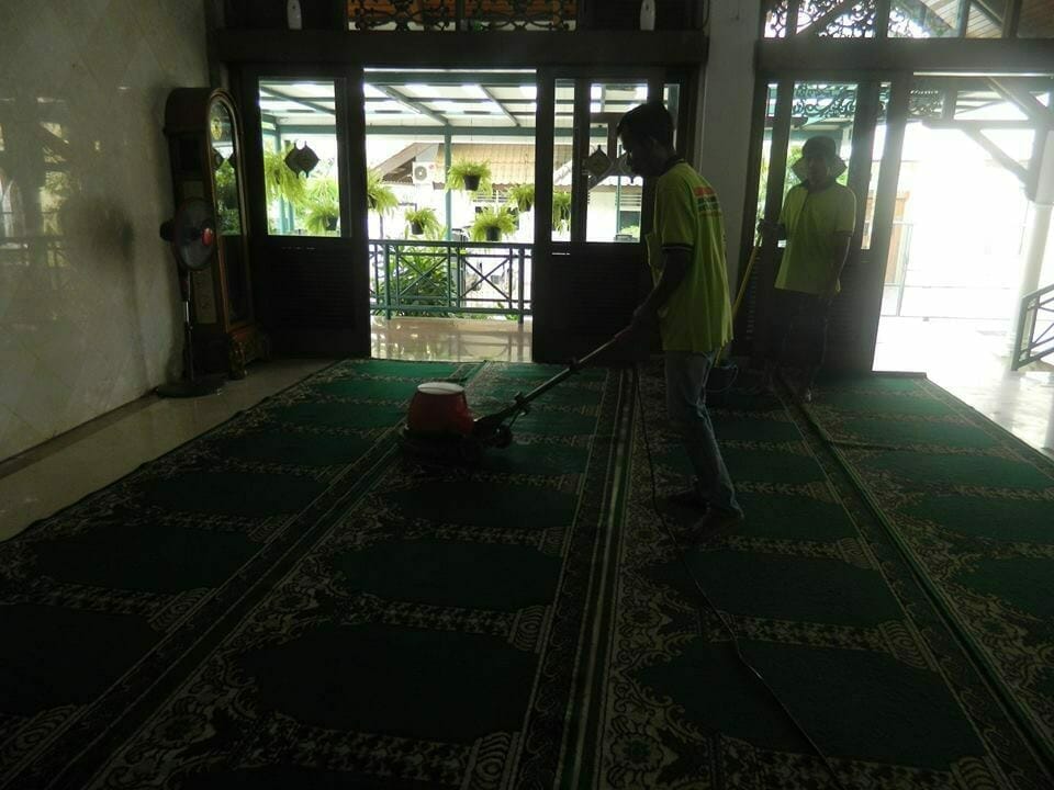 Cuci Karpet Masjid Baitul Amaal: Jasa Cuci Karpet Profesional & Terpercaya cuci karpet masjid baitul amaal 13