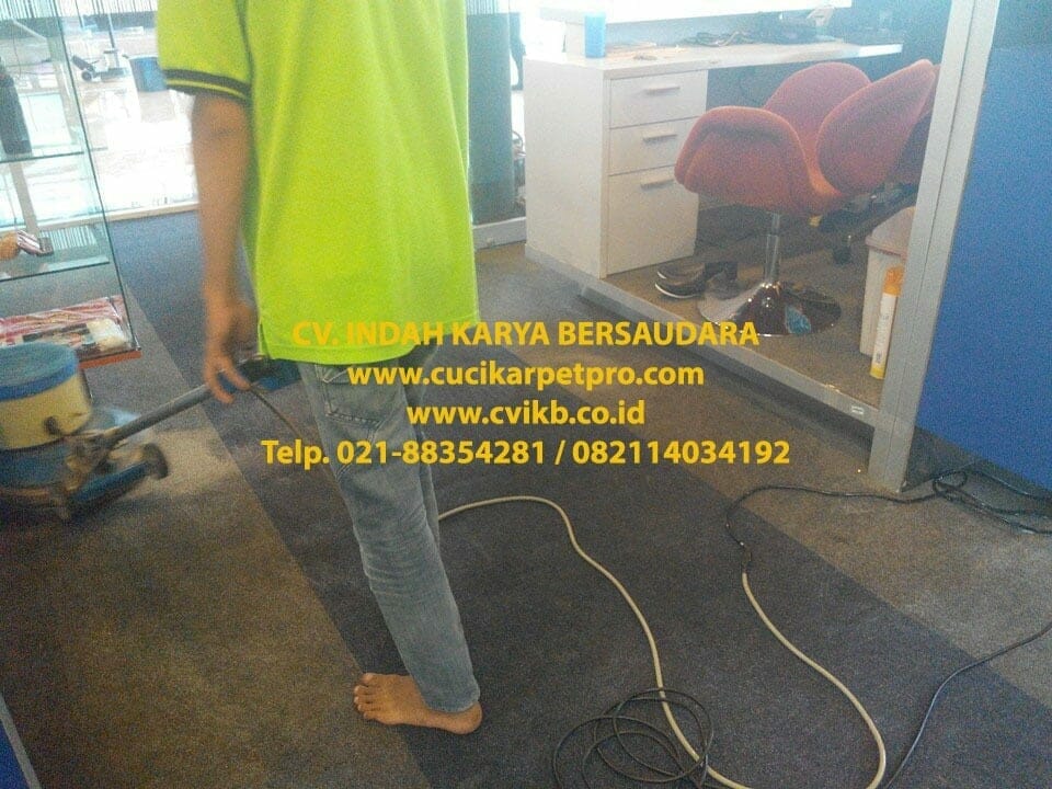 Cuci Karpet Kantor Bank Danamon Plasa Sudirman 2017 cuci karpet kantor bank danamon plasa sudirman 14