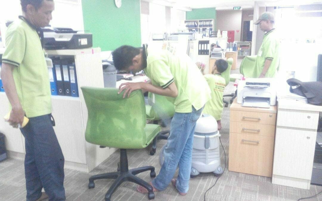 Cuci kursi kantor PT Pertamina Patra Niaga | Jasa Cuci Sofa