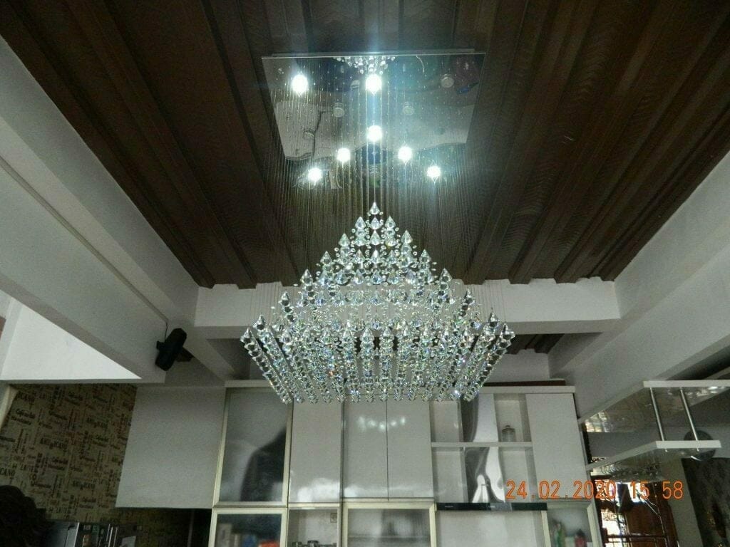 cuci lampu kristal ibu erlin di jati cempaka pondok gede 48