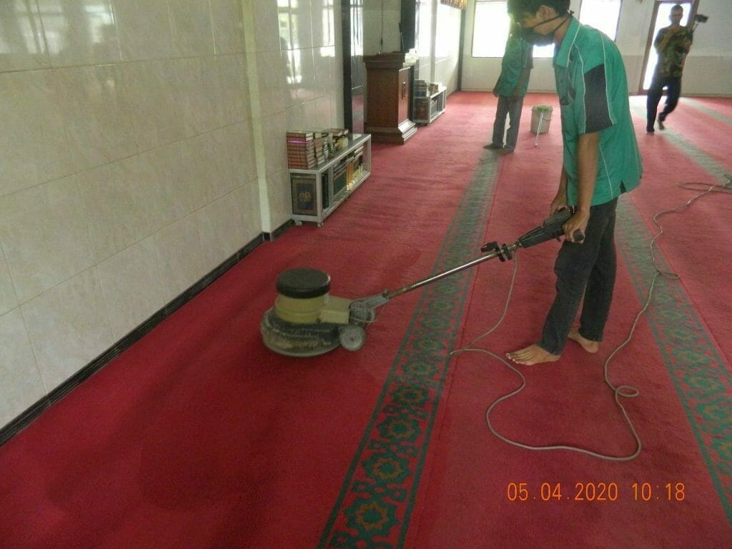 Cuci Karpet Masjid Al Hidayah: Jasa Cuci Karpet Terpercaya & Termurah cuci karpet masjid al hidayah perum kopassus tapos depok 16