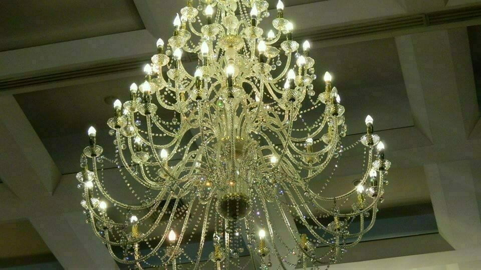 Cuci lampu kristal hari ke-5 Antam cuci lampu kristal hari ke-5 antam 18