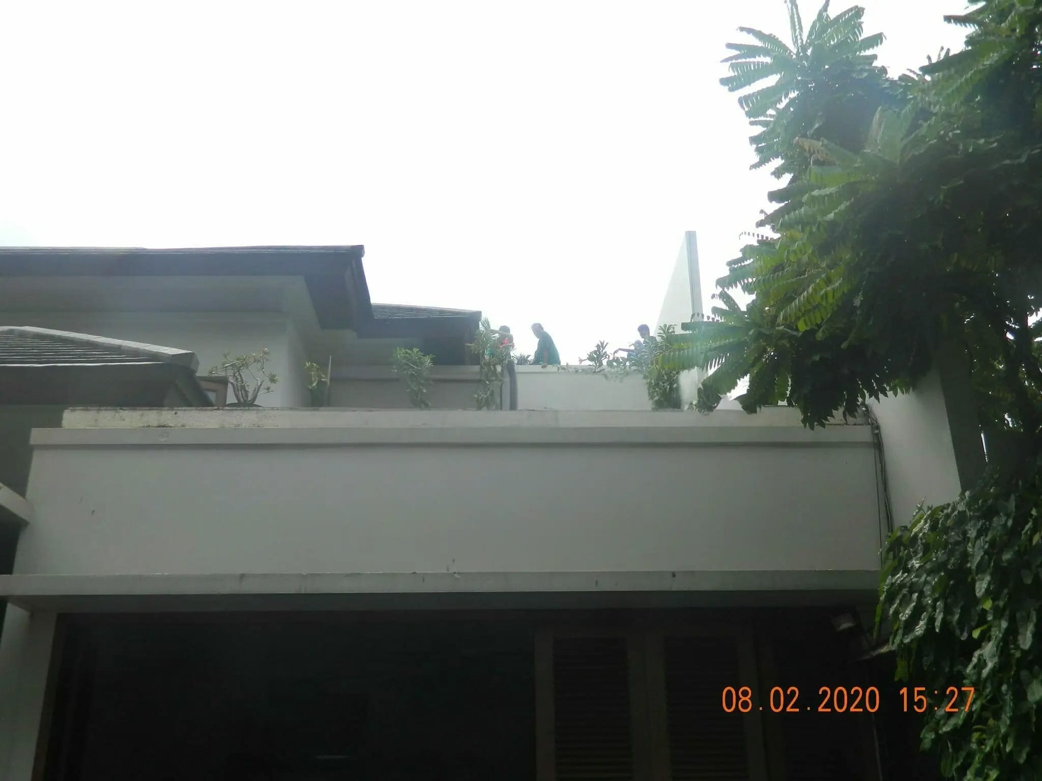 cuci kanopi awning 23