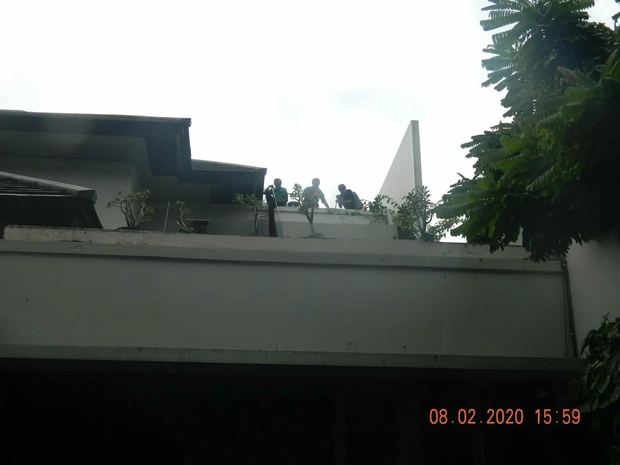 cuci kanopi awning 29